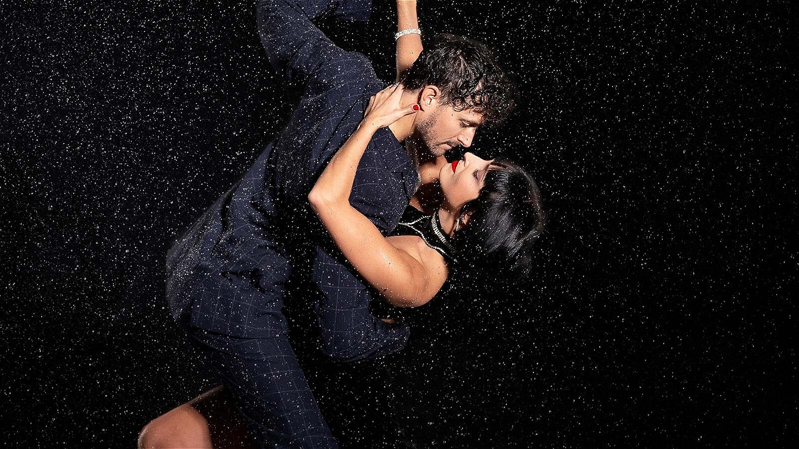 Tango in the Dark